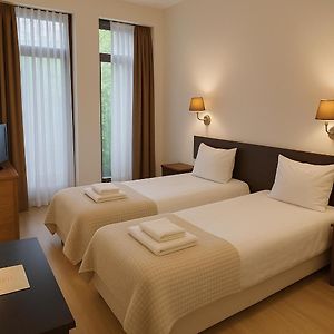 Habitación con 2 Camas Individuales